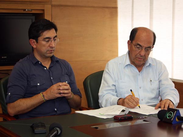 Con el convenio firmado con el Ministerio TIC, m�s gente de estrato 1 y 2 tendr� internet en Cali