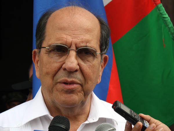 Reuni�n de alcaldes sobre proyectos por regal�as
