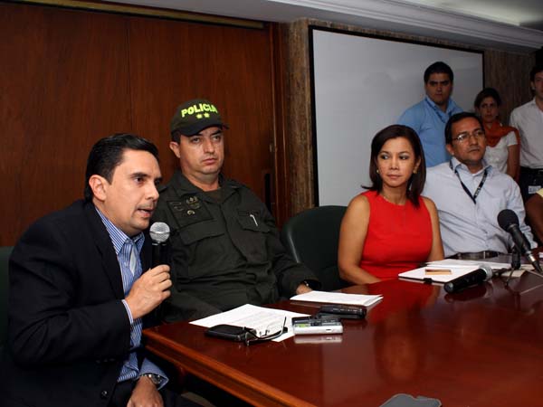 La Alcald�a y autoridades hacen un llamado a organizadores de la protesta a restablecer el orden y la calma