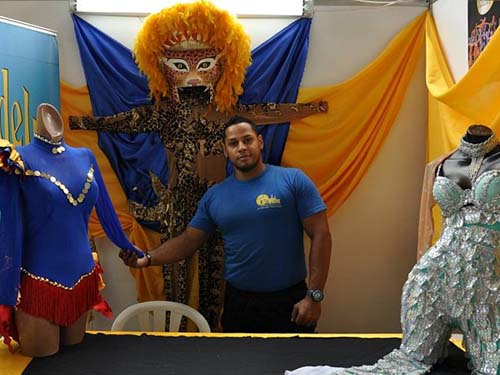 Vitrina Comercial �Exposalsa� 2012 en el Marco del �VII Festival Mundial de Salsa�