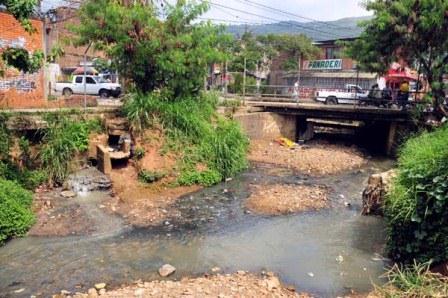 Dagma proyecta obras para descontaminar fuentes h�dricas de la ciudad