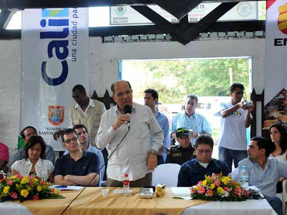 La Alcald�a de Cali escuch� a los habitantes de la Cuenca 2 del Rio Cali