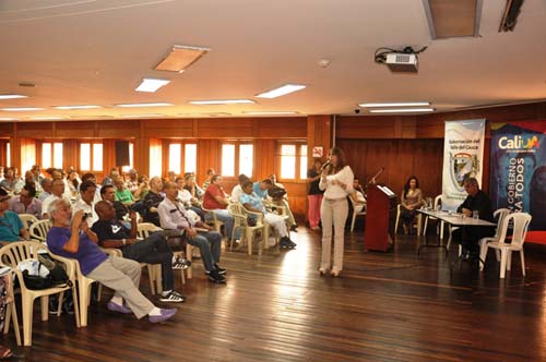 A�n quedan cupos para los talleres del IPC