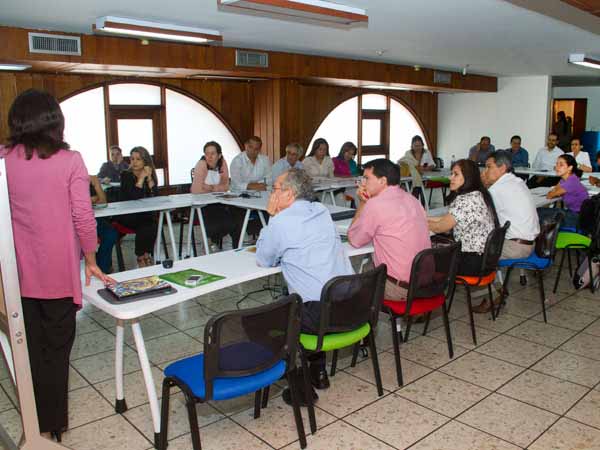 Cali har� gesti�n para obtener recursos del BID y as� ser una ciudad m�s verde