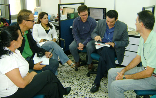 Cali se pone en l�nea con estrategia nacional sobre las TIC para facilitar tr�mites a los ciudadanos
