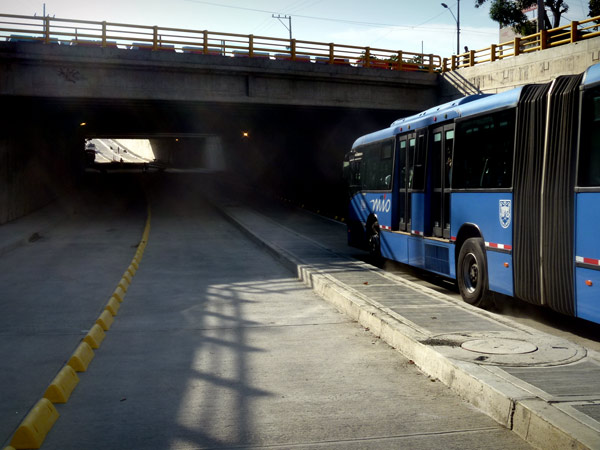 Se inici� la operaci�n del M�O por el paso deprimido de las calles 25 y 26