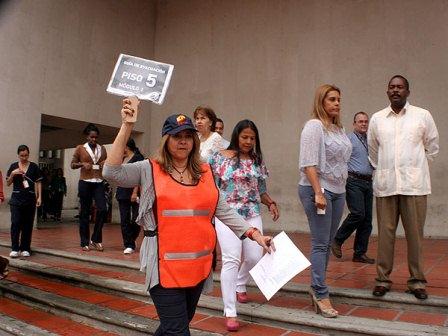M�s de 250 mil personas se registraron para participar en el simulacro de un sismo: Concejo y Emcali se unieron a la jornada