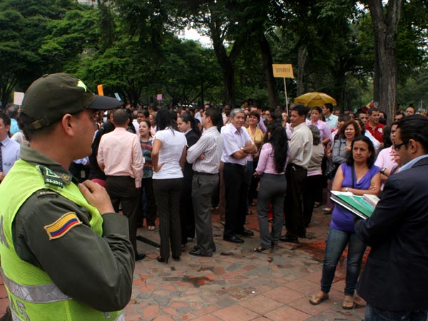 3.128 funcionarios evacuados en simulacro de un sismo en Cali