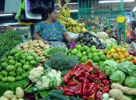 El Ministerio de Salud  presenta en Cali el perfil de frutas y verduras