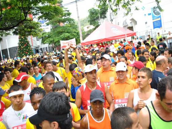 El 8 de diciembre, la Cali deportiva se encender� por la carrera atl�tica �10K de la Luz�