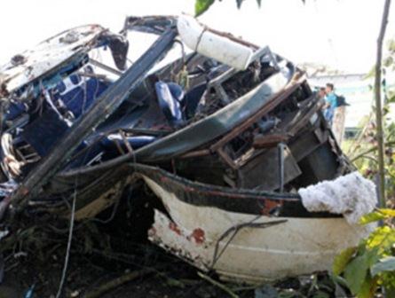 Santiago de Cali se solidariza con familias de las v�ctimas de accidente en Cundinamarca