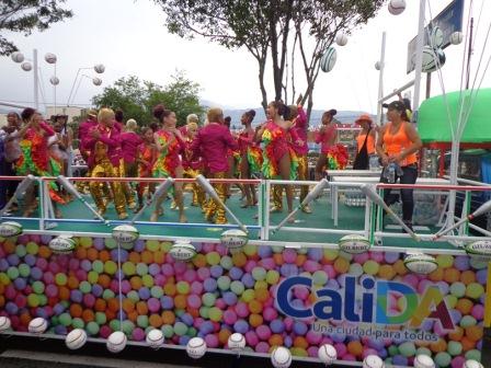 Los Juegos Mundiales, en jolgorio entre 1.300 bailarines