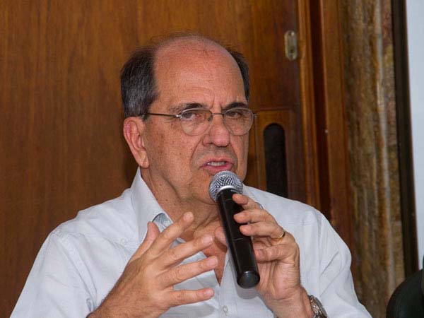 El Alcalde desea a la ciudadan�a un Feliz A�o en familia: �A Cali, la construimos entre todos�