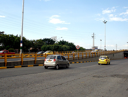En un mes, arrancar� rehabilitaci�n vial en la Autopista Suroriental, de norte a sur
