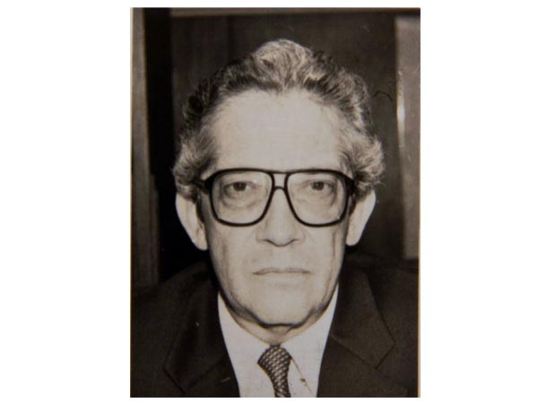 Condolencias por el fallecimiento del exalcalde de Cali �lvaro Navia Prado