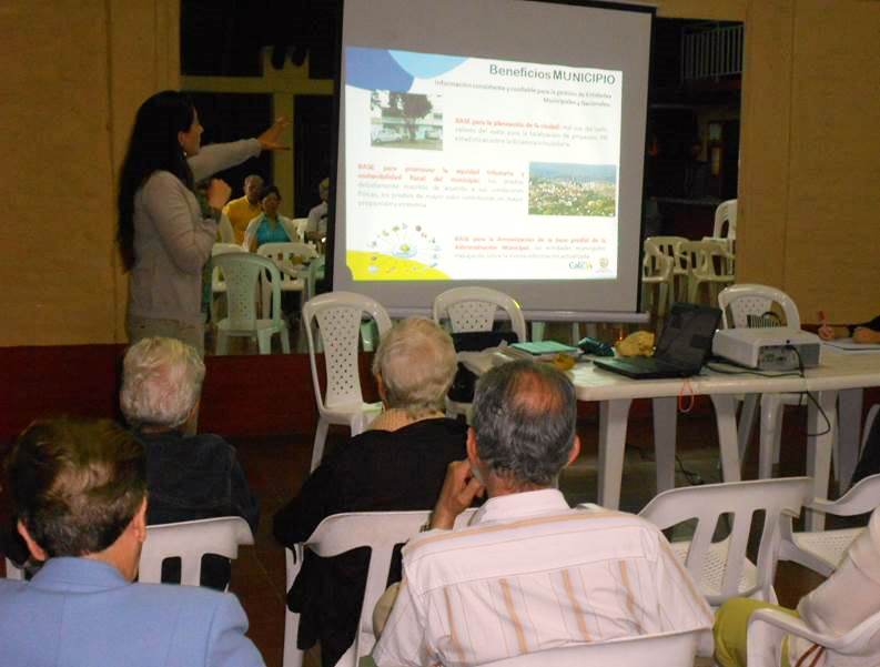 Sigue socializaci�n del Censo Inmobiliario en las comunas 5, 10 y 19