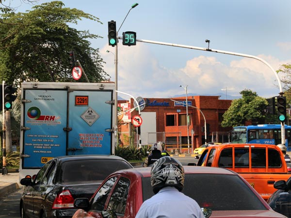 Tr�nsito pide a ciudadan�a que denuncie robo de cable de sem�foros; van 1500 metros hurtados