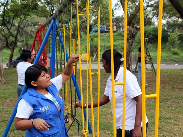 Administraci�n cale�a intervino la Comuna 6 con jornada social y educativa