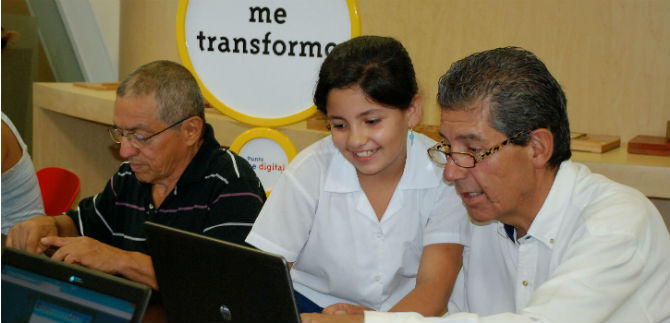 Tecnolog�a de avanzada arranca en las bibliotecas de Cali con Vive Digital