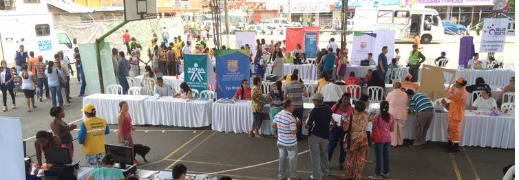 Residentes de la comuna 7 conocieron los programas y servicios que brinda la Alcald�a