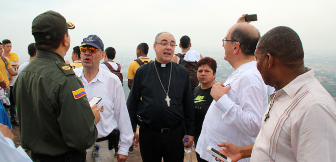 Cali podr�a tener una catedral de carb�n, seg�n el alcalde; arquitectos apoyan idea