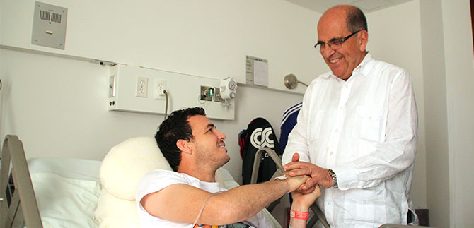 Alcalde reconoce fuerza interior de Viera; se vincular� a la Fundaci�n Real Madrid