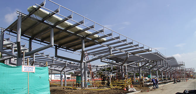 Terminal de Cabecera Paso del Comercio tiene un avance de obra del 50 %