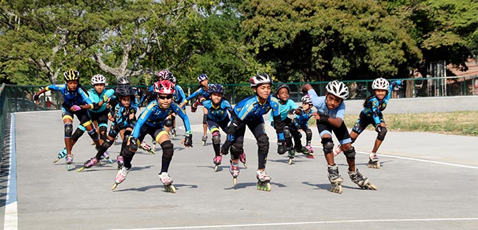 La Unidad Deportiva Mariano Ramos estrena  patinodromo