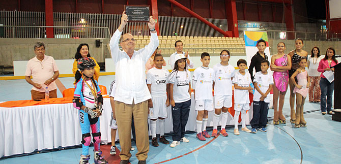 Muestran agradecimiento al alcalde de Cali por apoyo a Centros de Iniciaci�n Deportiva