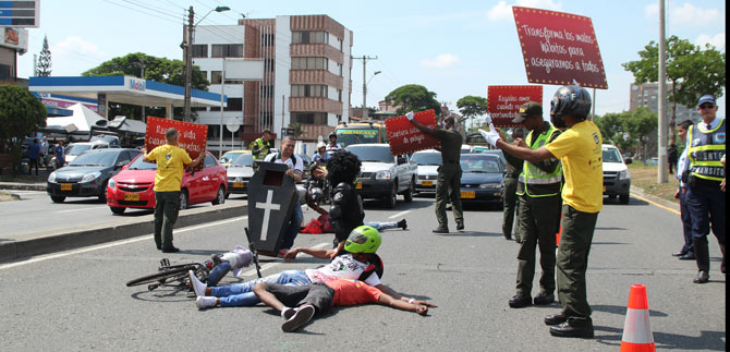 Campa�a de cultura ciudadana busca minimizar accidentes de tr�nsito de motociclistas