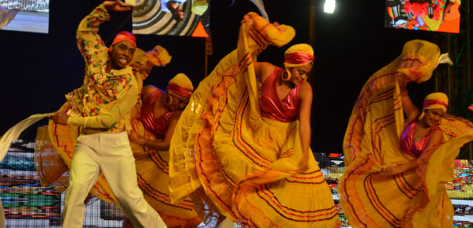 Monitores culturales para formar nuevos talentos