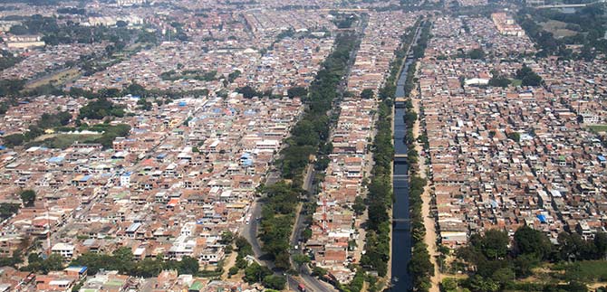 Obras de mejoramiento de redes de acueducto en el oriente de Cali