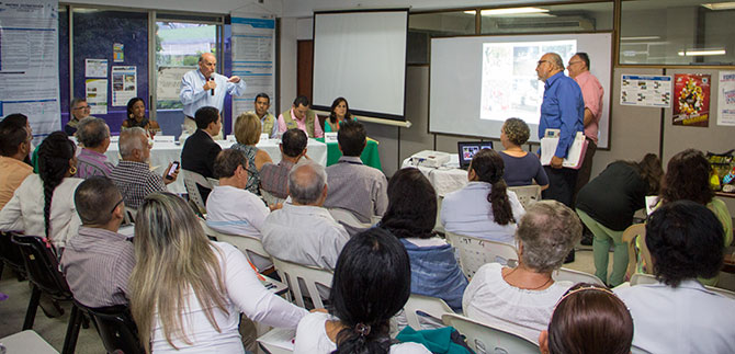 En la comuna 19 L�deres y Administraci�n juntos para fortalecer la seguridad y la activaci�n comercial de la noche