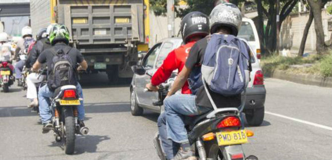 Restricci�n al parrillero hombre sigue vigente en Cali