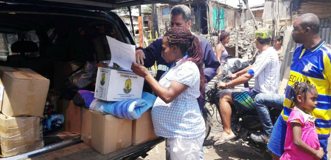 Cinco familias afectadas por incendio en Las Orqu�deas recibieron ayudas humanitarias