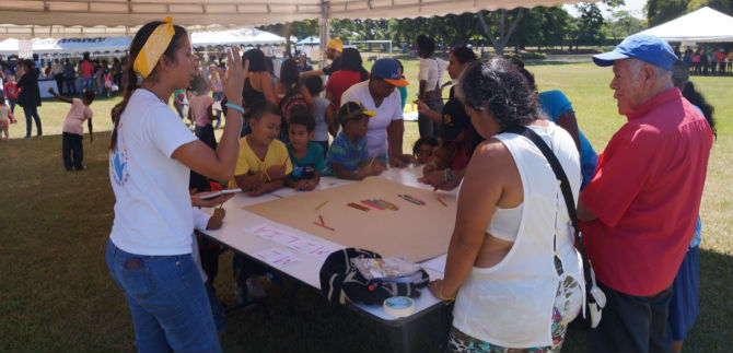Familias de la Comuna 18 participaron en encuentro para la sana convivencia