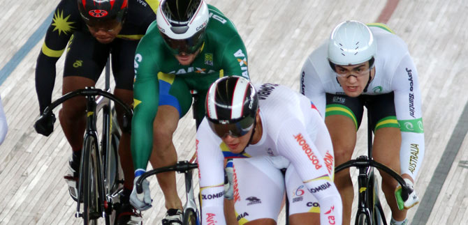 Ciclista colombiano Fabi�n Puerta buscar� destacarse en prueba de velocidad este domingo
