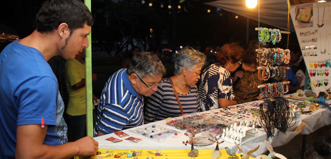 Mercadillo Navide�o, dulce y atractiva opci�n artesanal