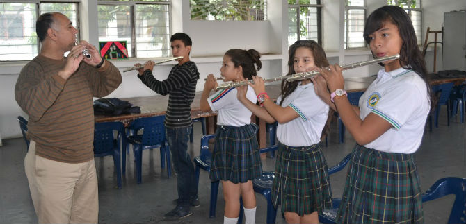 Instituci�n Educativa Jos� Manuel Saavedra Galindo desarrolla Pr�cticas art�sticas y musicales en el aula