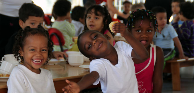 En el mes de la primera infancia, Cali le juega  a la convivencia