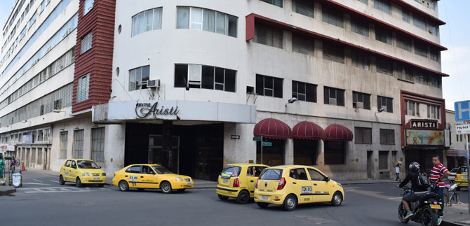 Desde enero Planeaci�n est� solicitando licencia de  obras en antiguo hotel Aristi