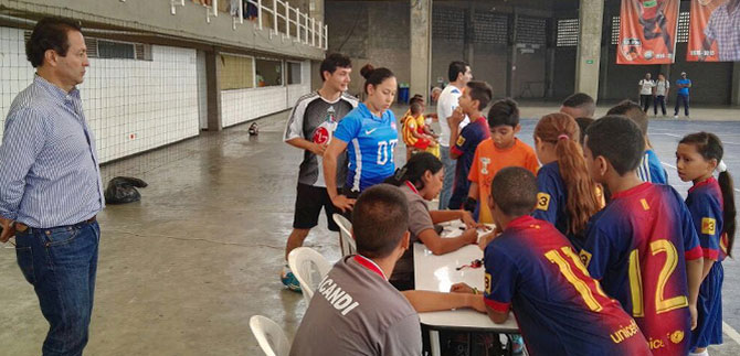 Secretar�as del Deporte y Tr�nsito abren investigaci�n para esclarecer incidente vial.