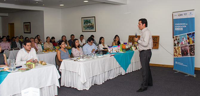 Consorcios de exportaci�n, una ventana al mercado internacional