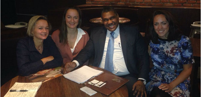 Fil�ntropos americanos interesados en situaci�n social de Cali