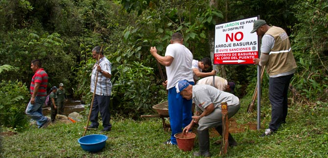 CulturaCiudadanaPichindé148w.jpg CulturaCiudadanaPichindé148w.jpg