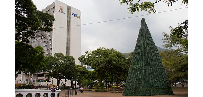 Nuevas tecnologas y programacin cultural en alumbrado navideo