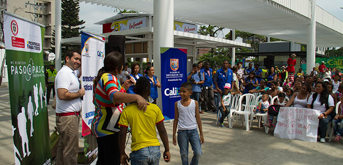 Di no a la violencia y s a la paz, dijeron nios en jornada Mambr no va a la guerra