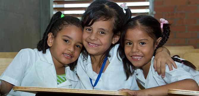 Lanzan en Cali la campaa social Manos Unidas por el Cero, este lunes