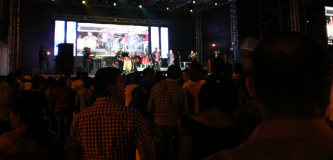 Celebran fiesta de Pascua en las comunas 4, 7 y 15