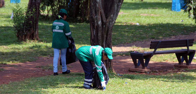 Se adelanta la recoleccin nocturna de basuras, por fiestas de Ao Nuevo